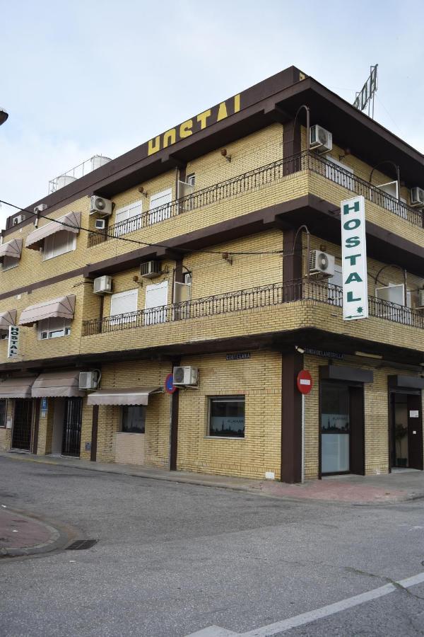 Hostal Alamare Séville Extérieur photo